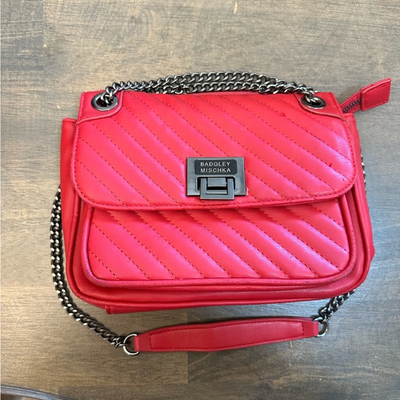 Badgley Mischka Handbags - Badgley Mischka Red Vegan Leather
Handbag Purse Quilted Chain
Convertible